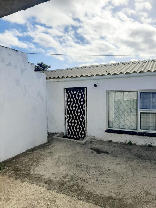 2 Bedroom Property for Sale in Mdantsane Nu 10 Eastern Cape